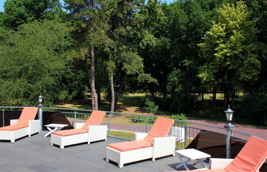 Dorint Herrenkrug Parkhotel Magdeburg Exterior photo